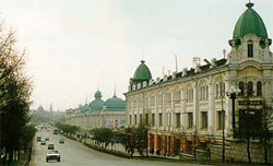 Lyubinsky Avenue, 'Moscow' merchant row in Omsk